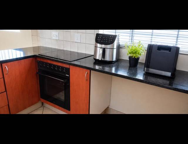 3 BEDROOM APARTMENT FOR SALE IN COUNTRY VIEW